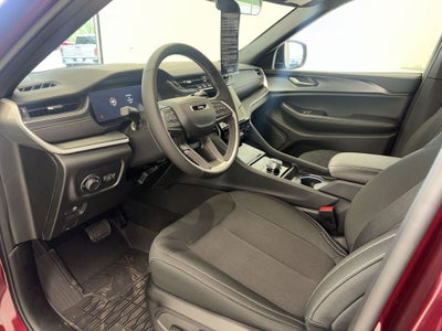 2026 Jeep Grand Cherokee Laredo X