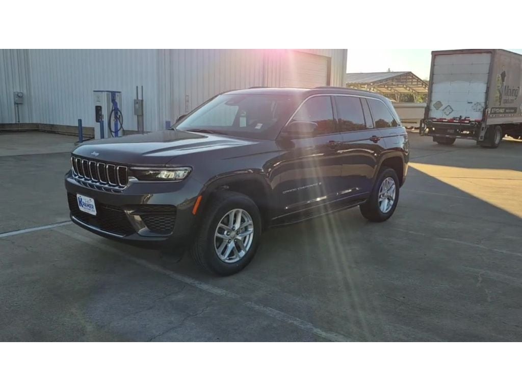 2025 Jeep Grand Cherokee Laredo X