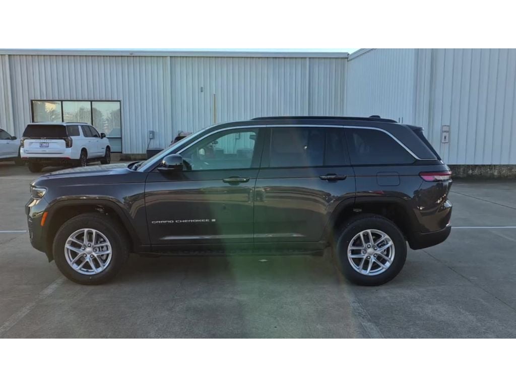 2025 Jeep Grand Cherokee Laredo X