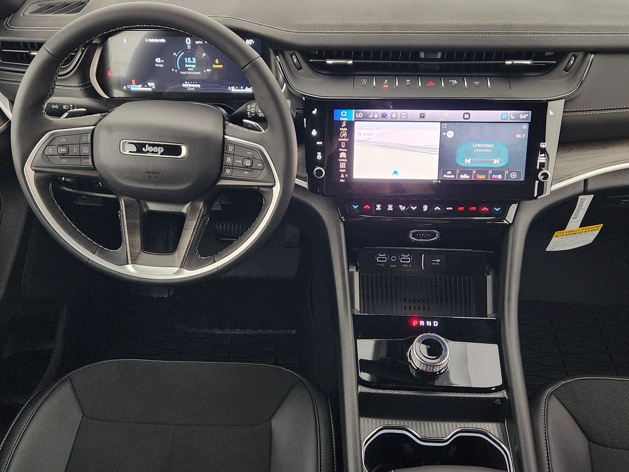 2027 Jeep Grand Cherokee Laredo Altitude