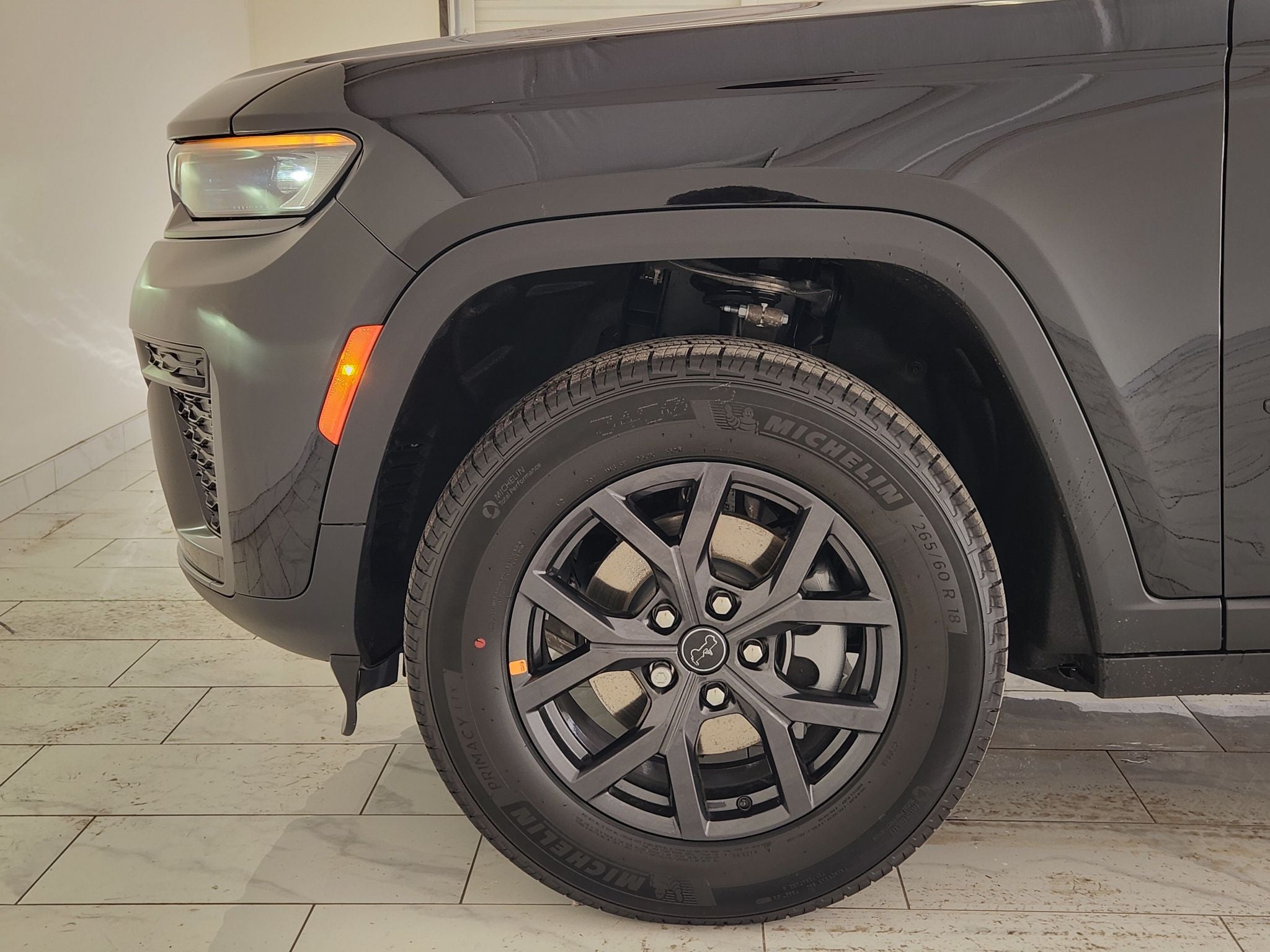 2027 Jeep Grand Cherokee Laredo Altitude