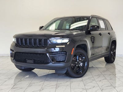2023 Jeep Grand Cherokee Altitude