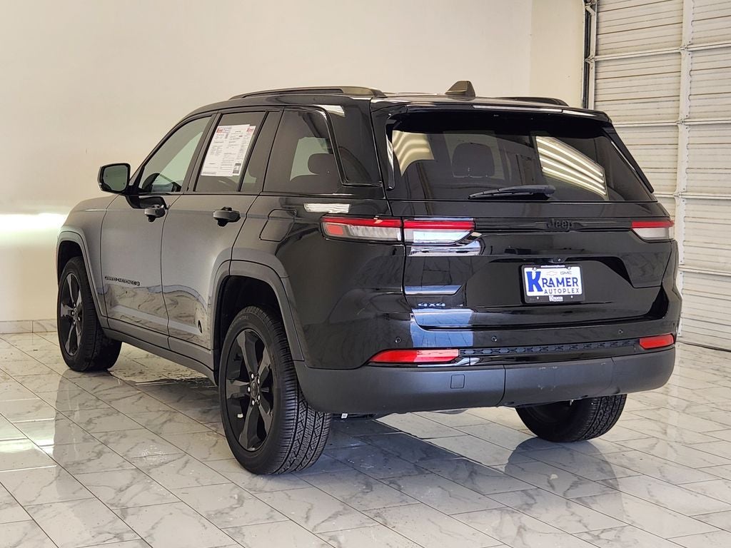 2023 Jeep Grand Cherokee Altitude