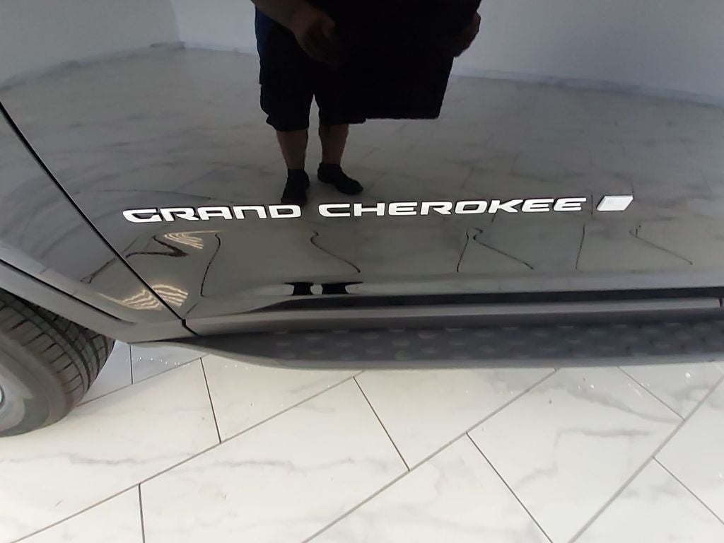 2026 Jeep Grand Cherokee Laredo X