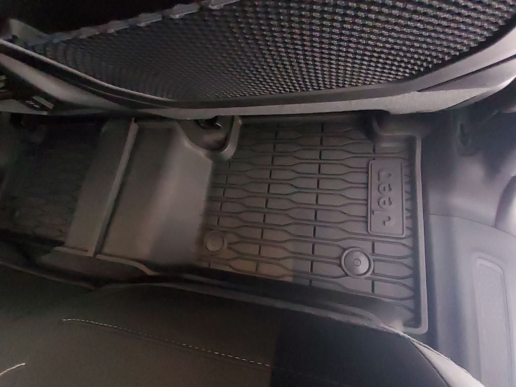 2026 Jeep Grand Cherokee Laredo X