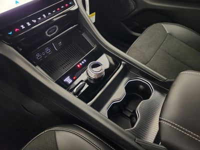 2027 Jeep Grand Cherokee Laredo Altitude
