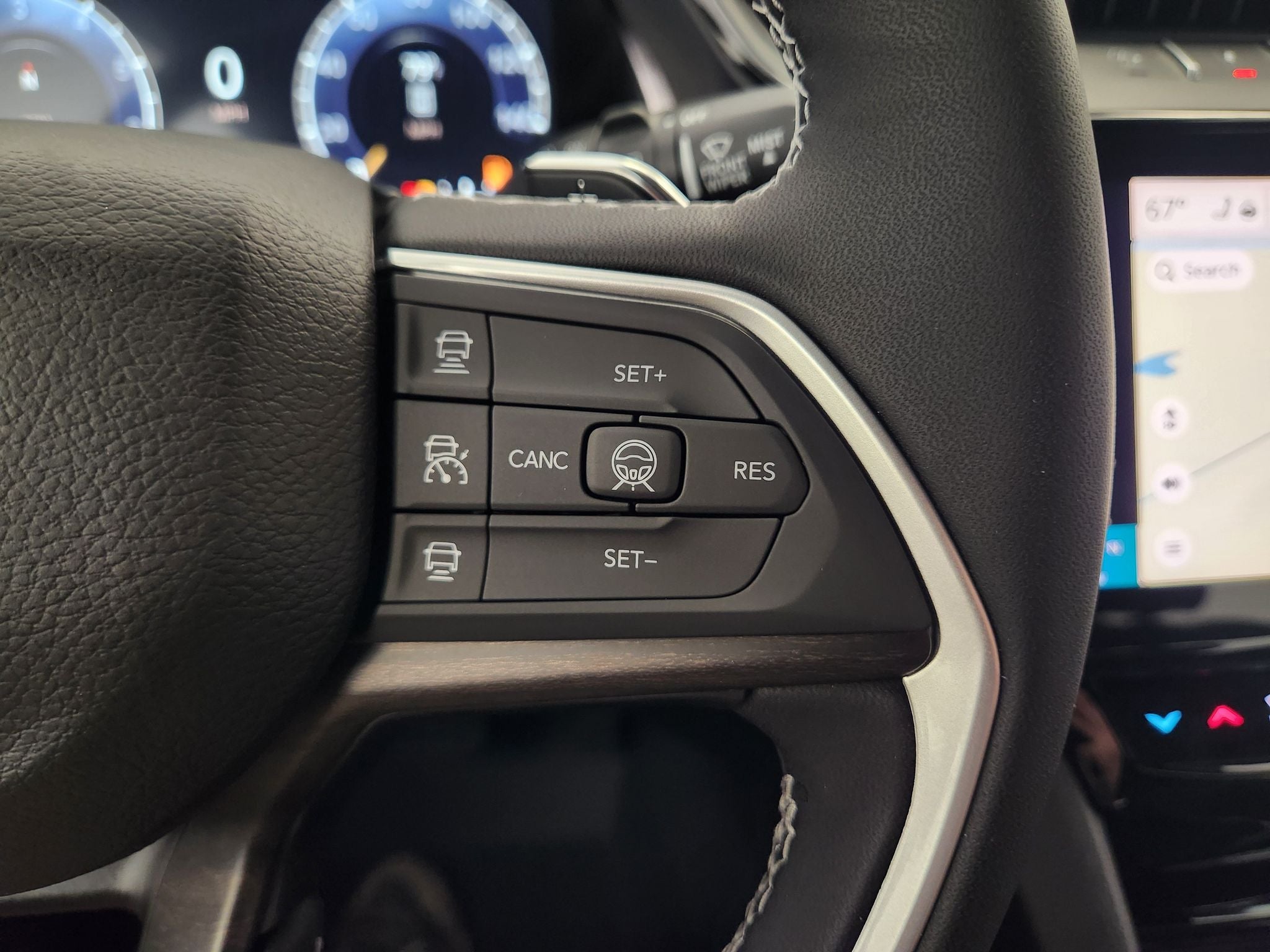 2027 Jeep Grand Cherokee Laredo Altitude