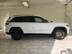 2027 Jeep Grand Cherokee Laredo Altitude