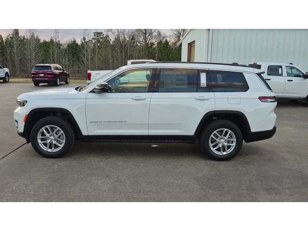 2025 Jeep Grand Cherokee Laredo X
