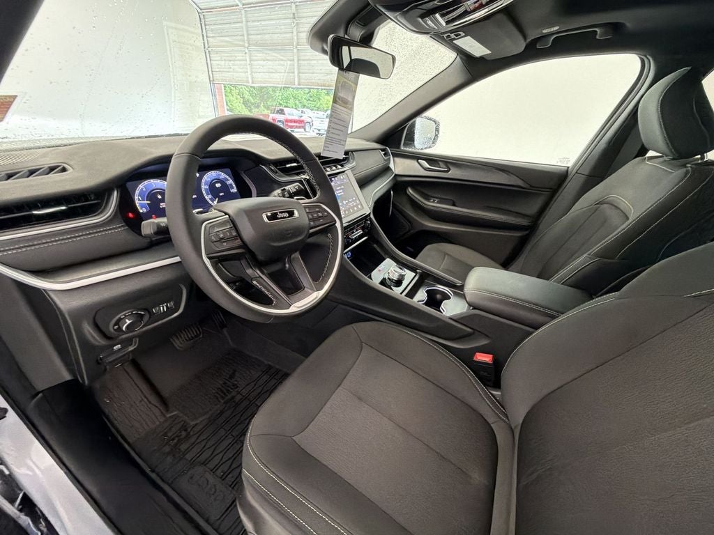 2026 Jeep Grand Cherokee Laredo X