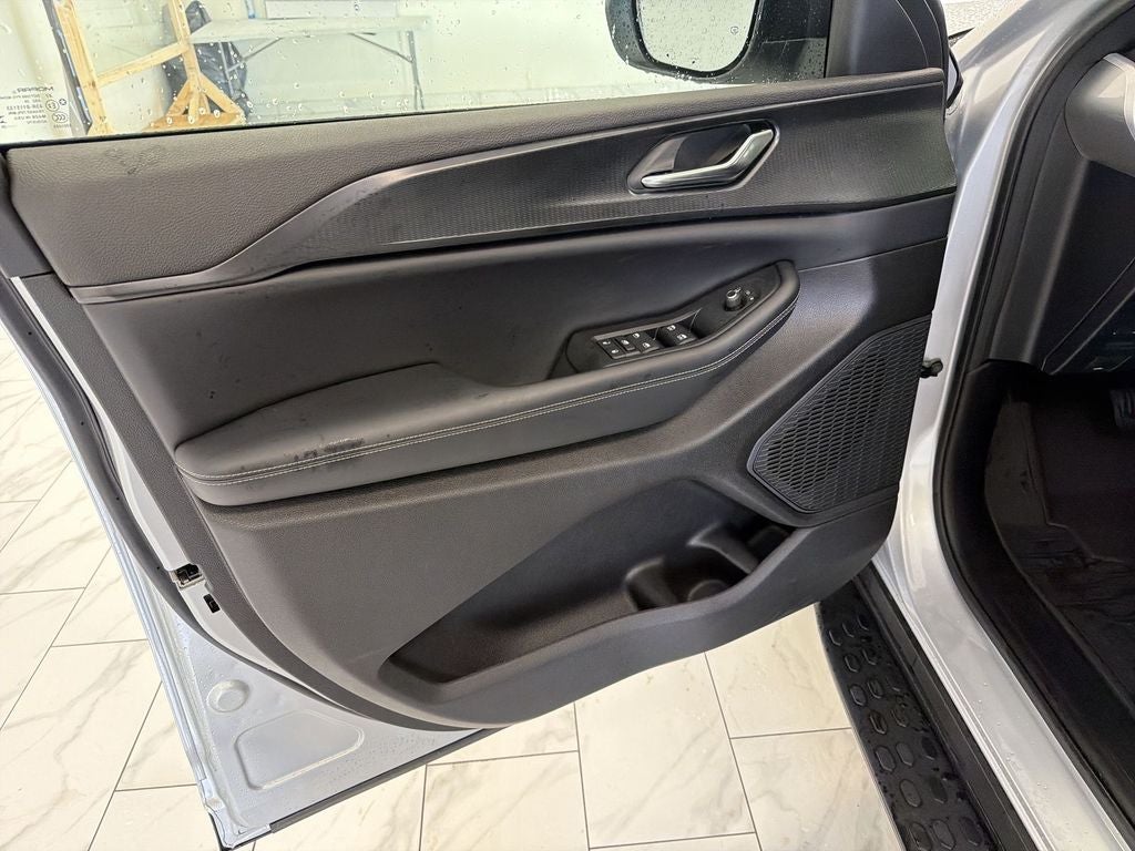 2026 Jeep Grand Cherokee Laredo X