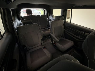2026 Jeep Grand Cherokee Laredo X