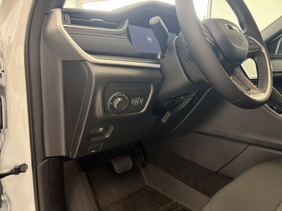 2026 Jeep Grand Cherokee Laredo X