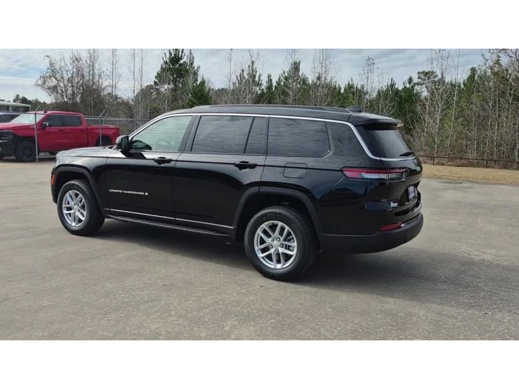 2025 Jeep Grand Cherokee Laredo X