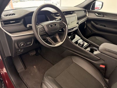 2026 Jeep Grand Cherokee L Laredo Altitude