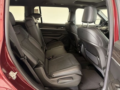 2026 Jeep Grand Cherokee L Laredo Altitude