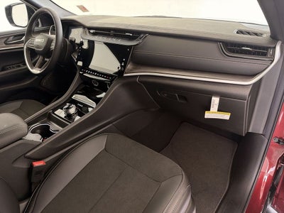 2026 Jeep Grand Cherokee L Laredo Altitude