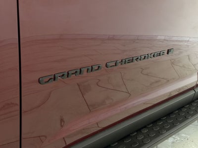 2026 Jeep Grand Cherokee L Laredo Altitude