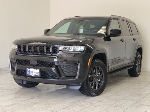 2027 Jeep Grand Cherokee Laredo Altitude