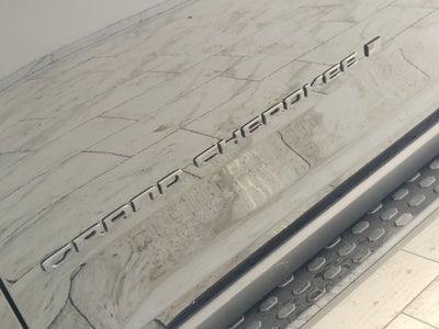 2027 Jeep Grand Cherokee Laredo Altitude
