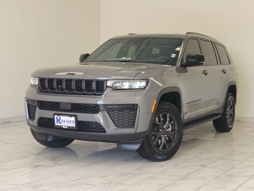 2027 Jeep Grand Cherokee Laredo Altitude