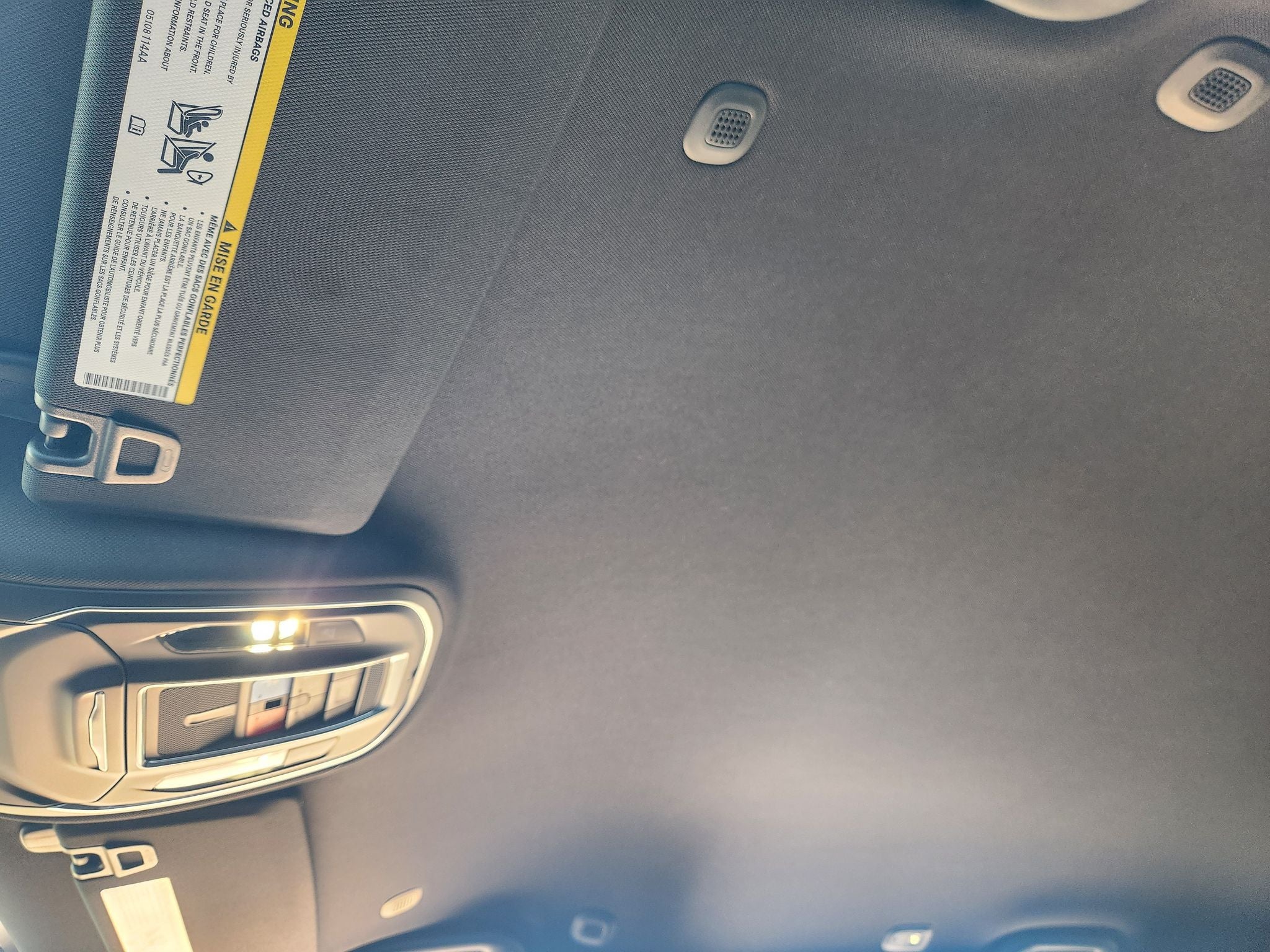 2027 Jeep Grand Cherokee Laredo Altitude