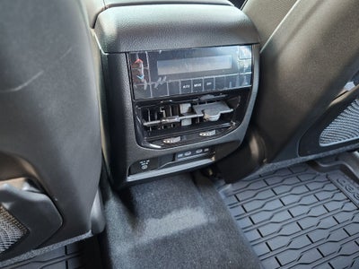 2027 Jeep Grand Cherokee Laredo Altitude