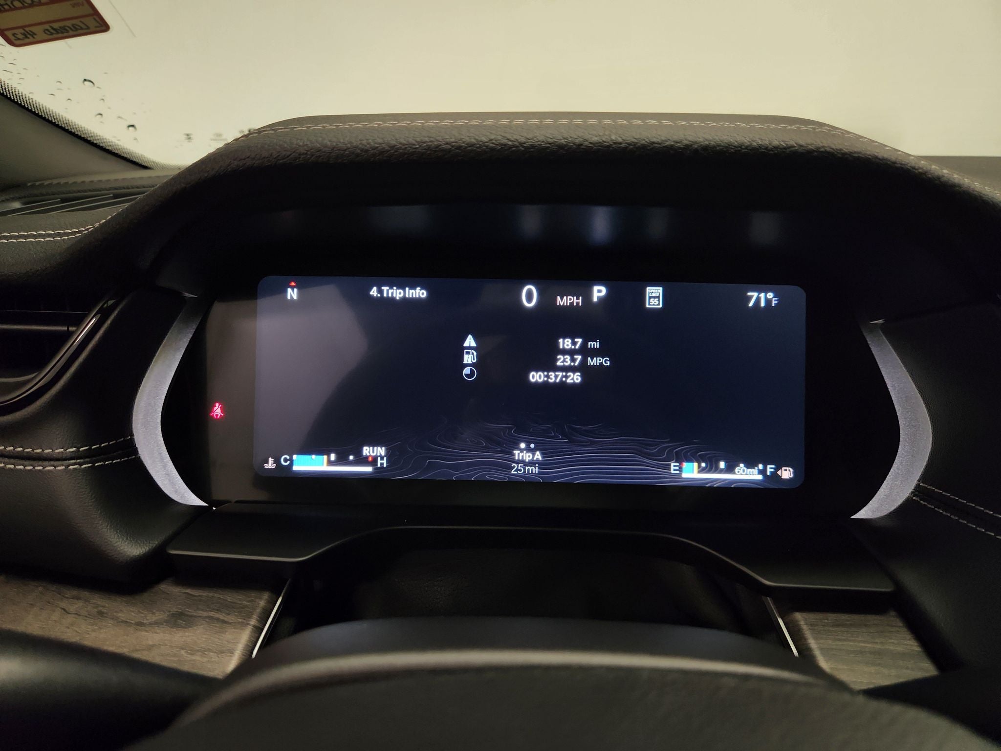 2027 Jeep Grand Cherokee Laredo Altitude