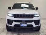 2027 Jeep Grand Cherokee Laredo Altitude