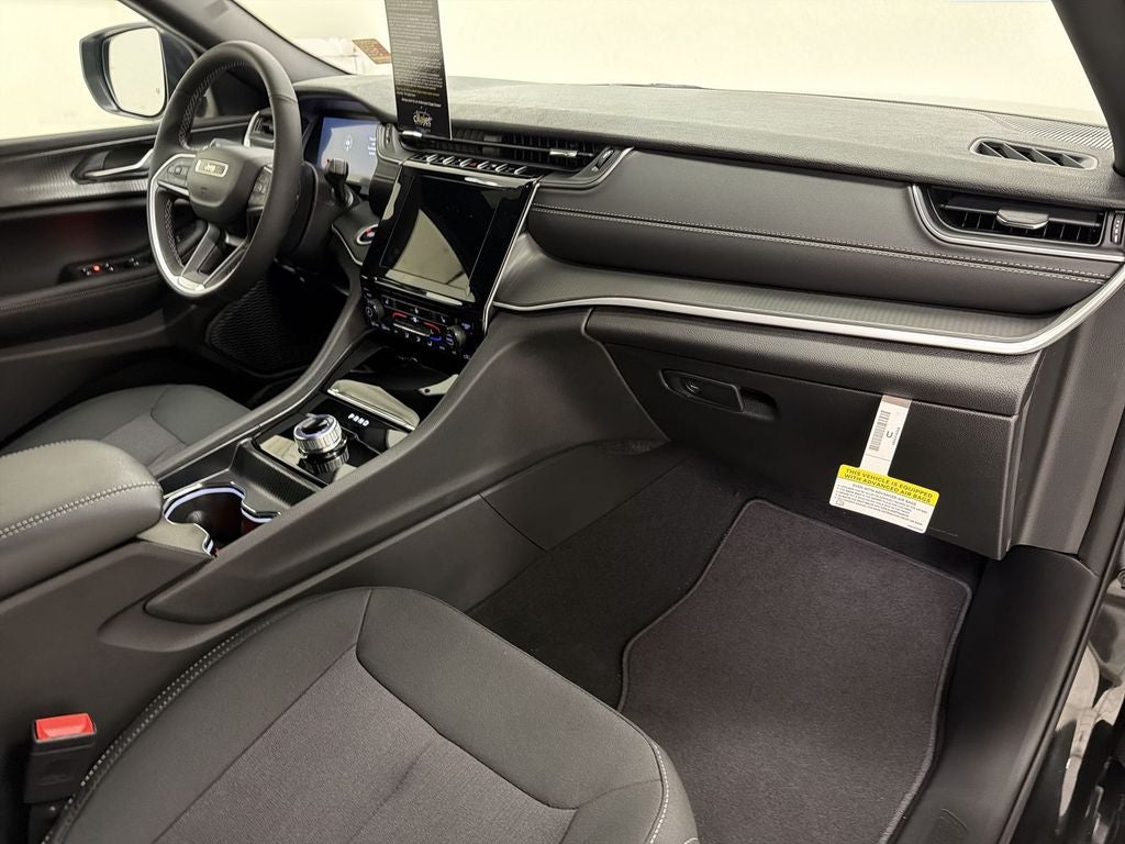 2026 Jeep Grand Cherokee Laredo X