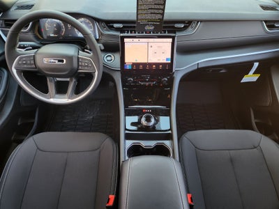 2027 Jeep Grand Cherokee Laredo X