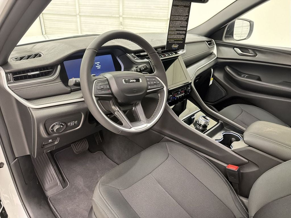 2026 Jeep Grand Cherokee Laredo X