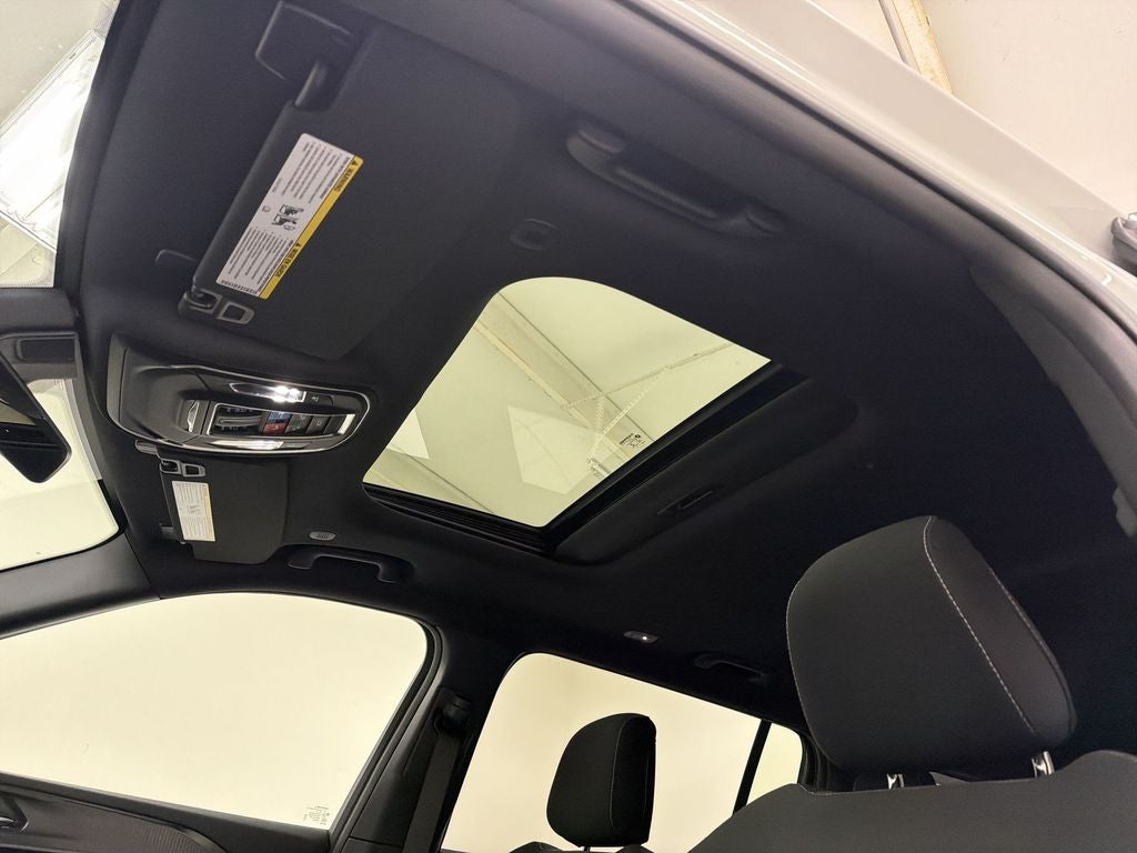 2026 Jeep Grand Cherokee Laredo X