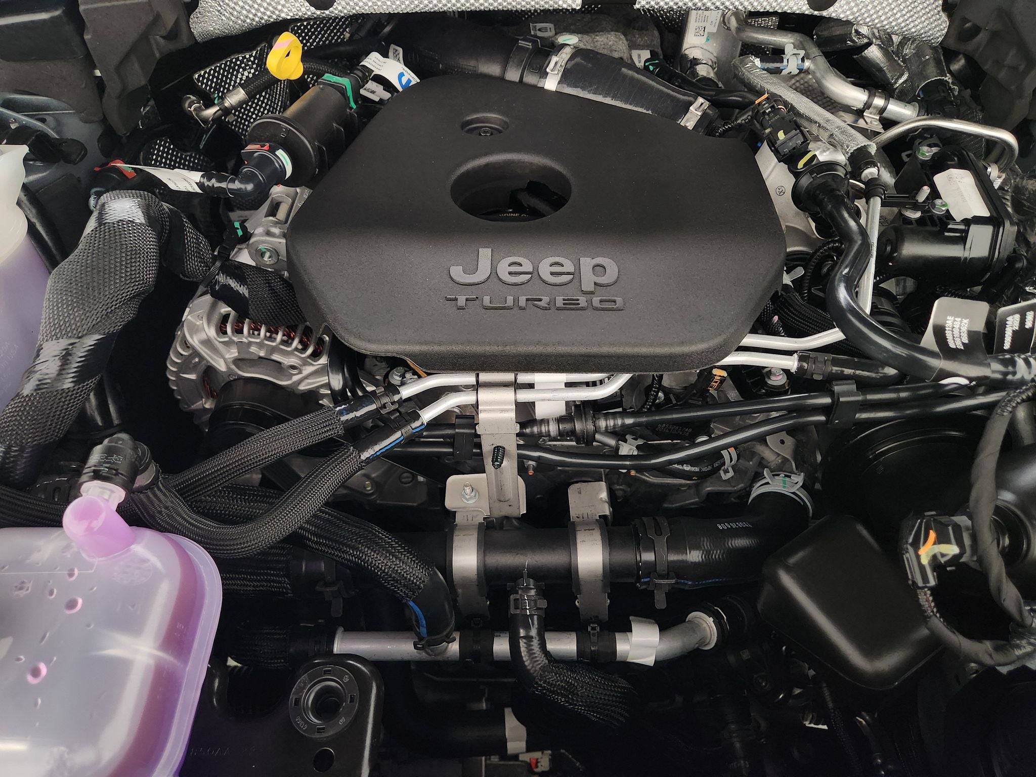 2027 Jeep Grand Cherokee Laredo Altitude