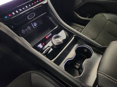 2027 Jeep Grand Cherokee Laredo Altitude