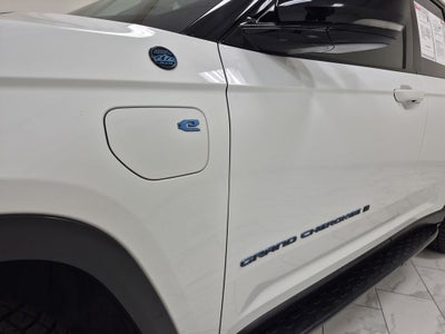 2022 Jeep Grand Cherokee 4xe Trailhawk