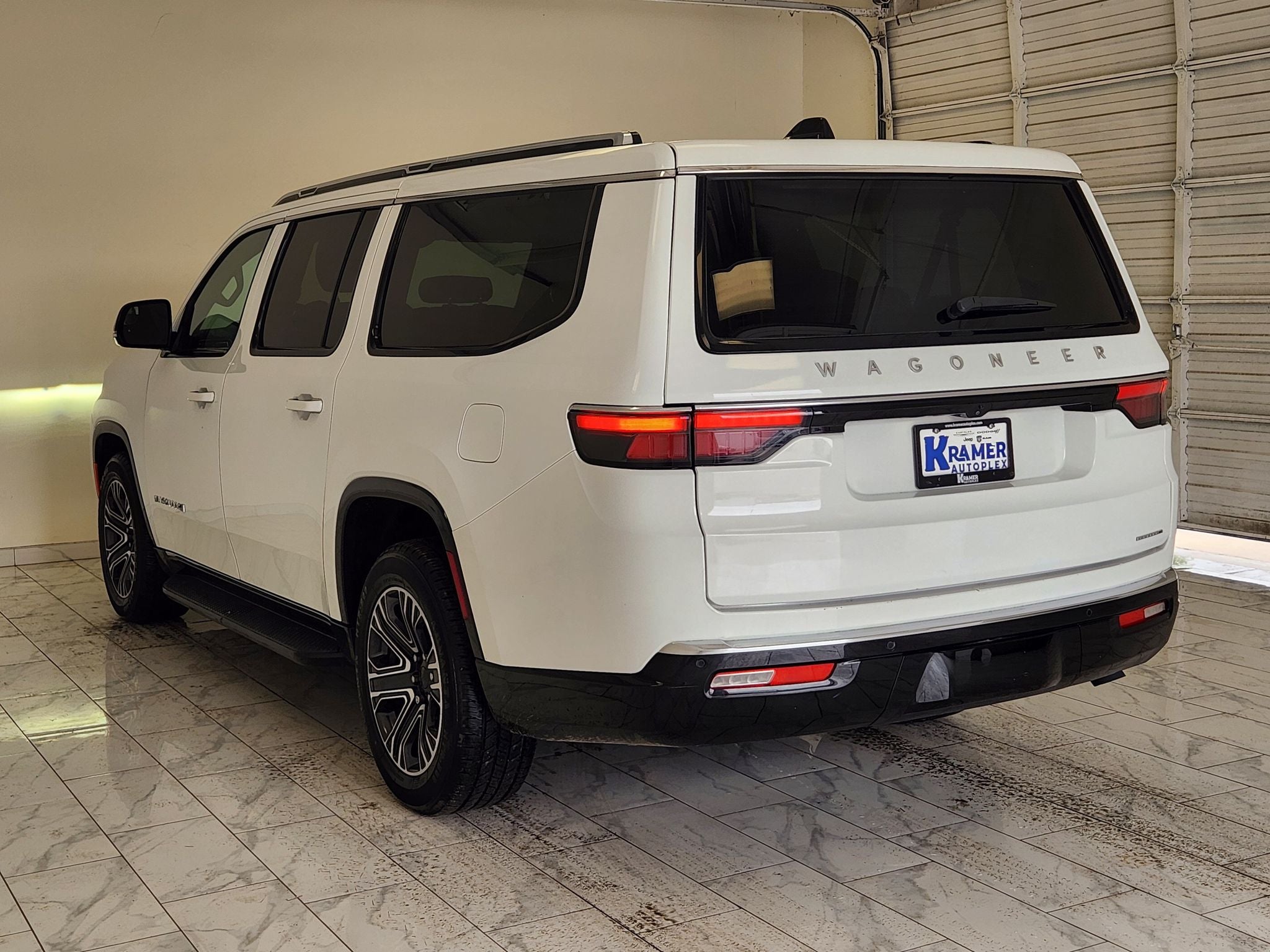 2024 Jeep Wagoneer L Series II