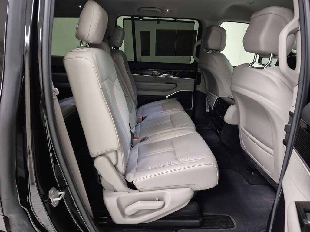 2022 Jeep Wagoneer Series I