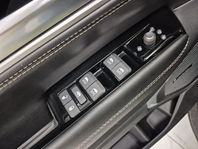 2026 Jeep Grand Wagoneer Base