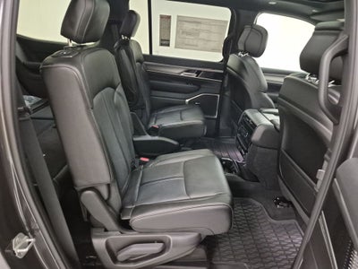 2026 Jeep Grand Wagoneer Base