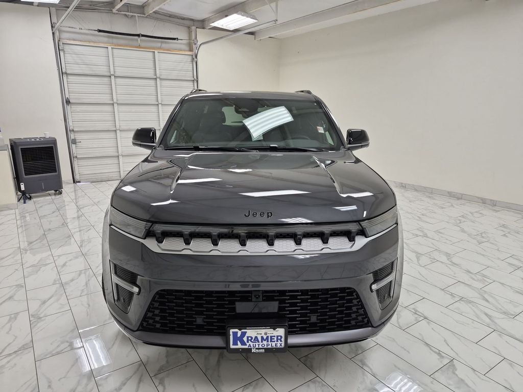 2026 Jeep Grand Wagoneer Base