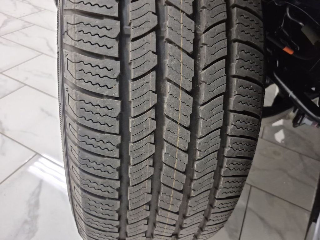 2026 Jeep Grand Wagoneer Base