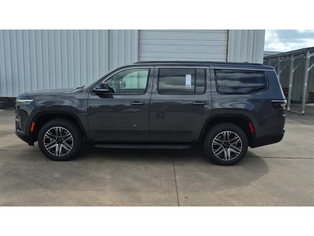 2026 Jeep Grand Wagoneer Base