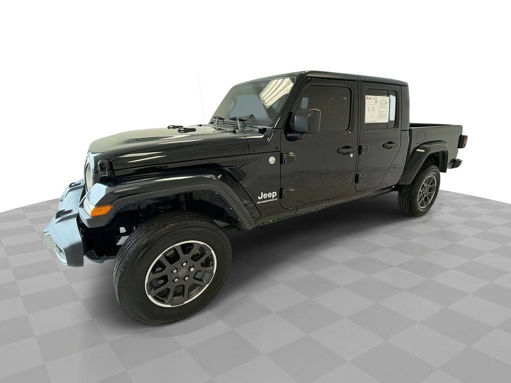 2023 Jeep Gladiator Overland