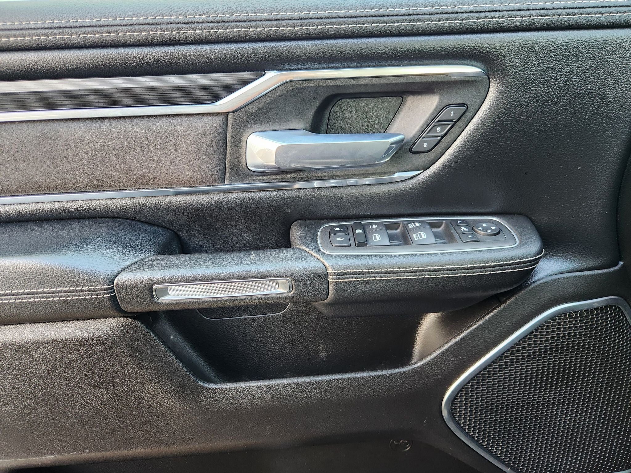 2024 RAM Ram 1500 Laramie