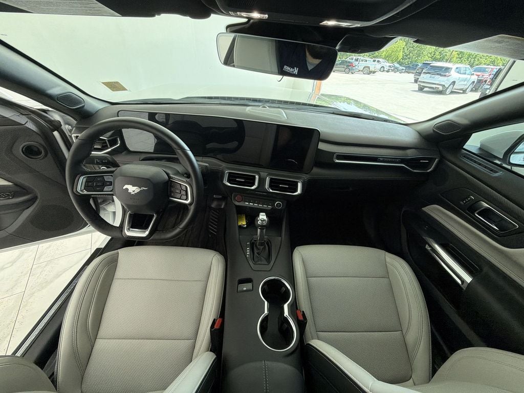 2025 Ford Mustang EcoBoost Premium