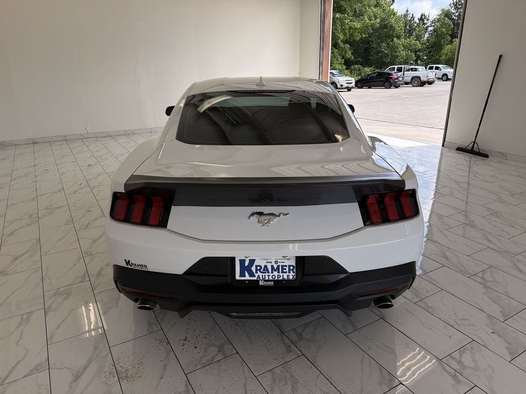 2025 Ford Mustang EcoBoost Premium