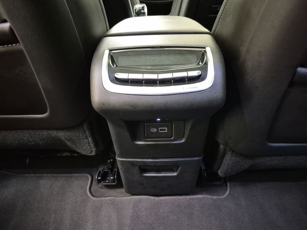 2024 Cadillac XT6 FWD Premium Luxury