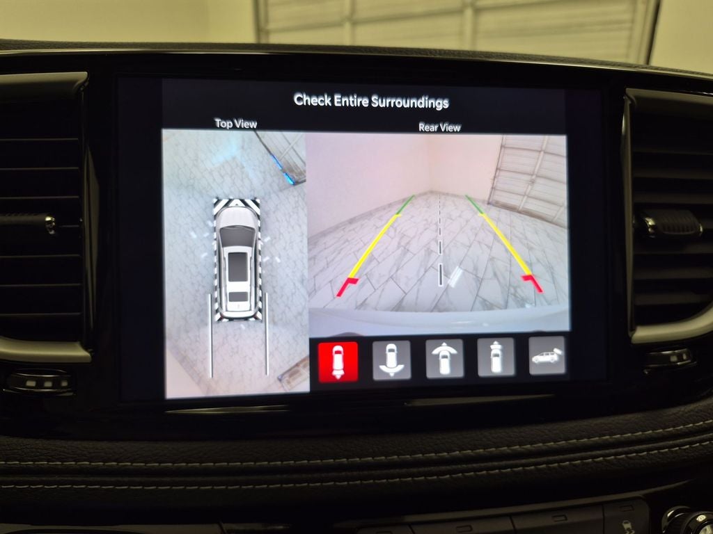 2026 Chrysler Pacifica Select