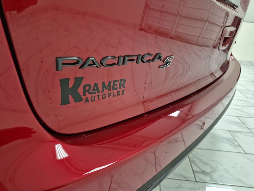 2026 Chrysler Pacifica Limited